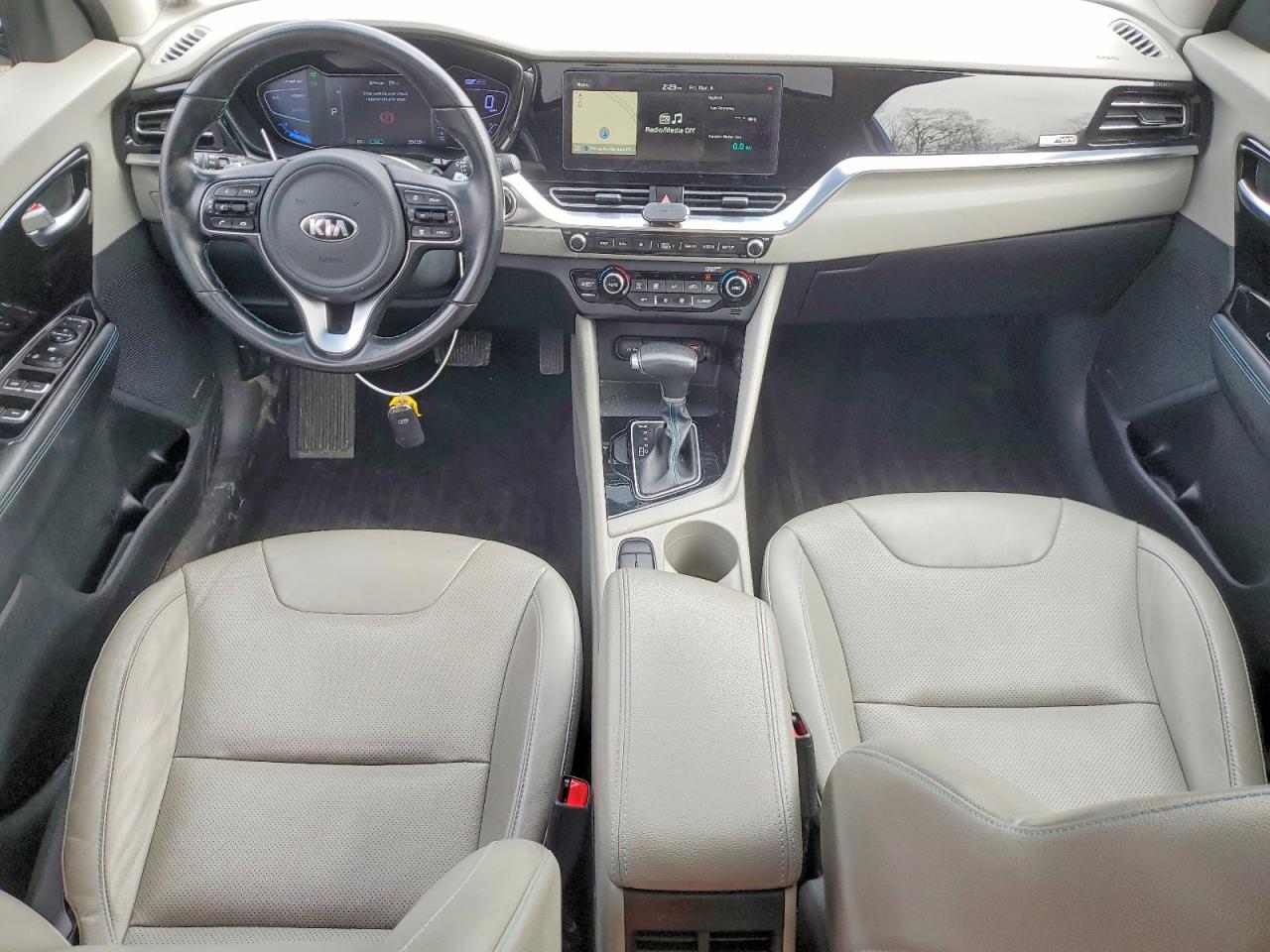Kia Niro Touring Special Edition