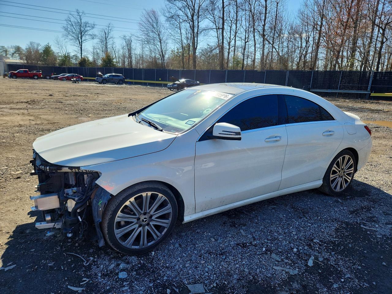 Salvage Mercedes-Benz Cla-class Image