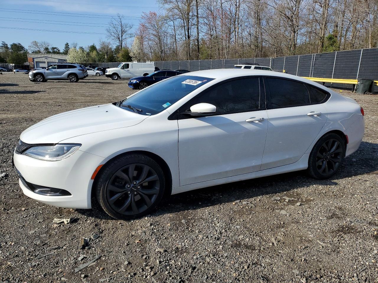 Salvage Chrysler 200 Image
