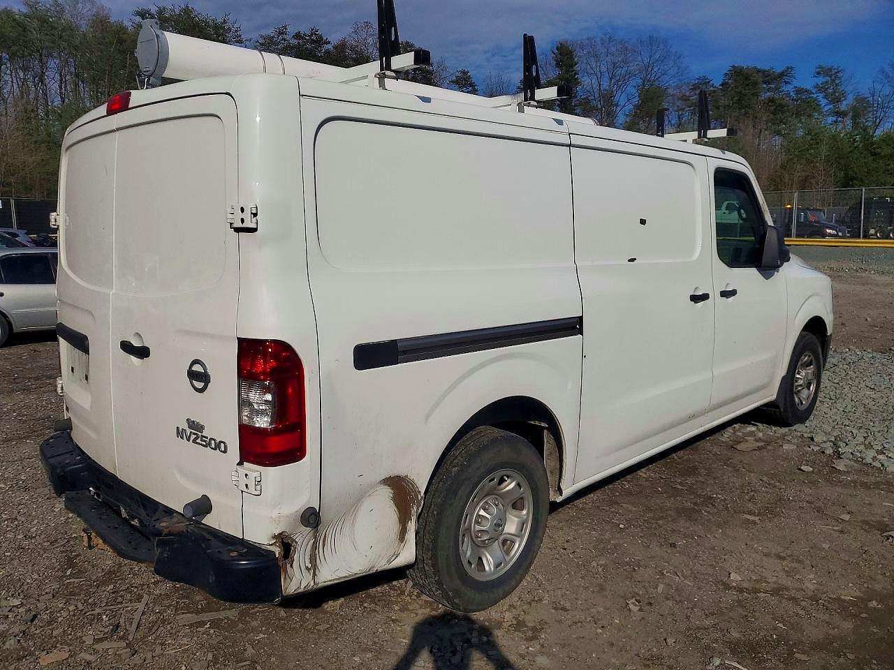 Nissan Nv 2500 Hd Sv