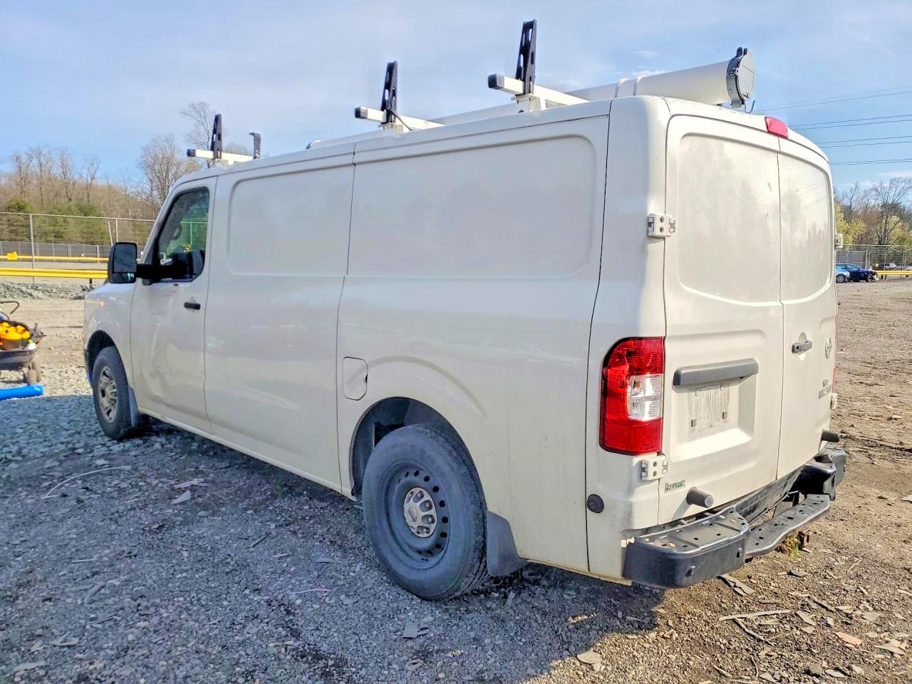 Nissan Nv 2500 Hd Sv
