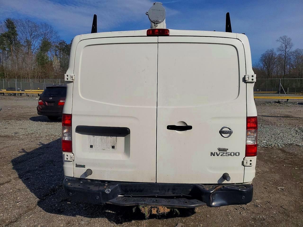 Nissan Nv 2500 Hd Sv