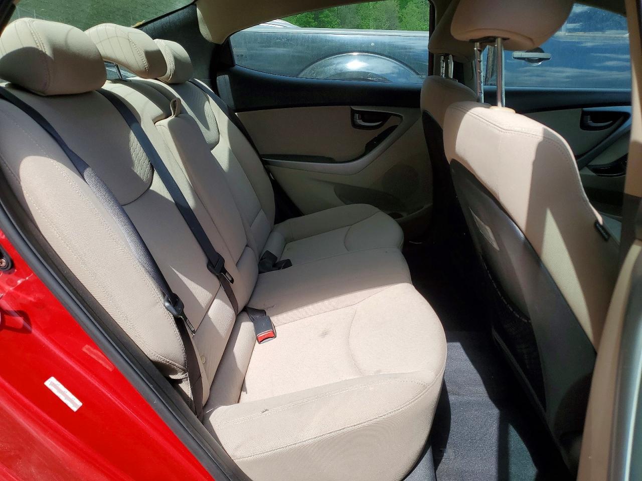 Hyundai ELANTRA Se