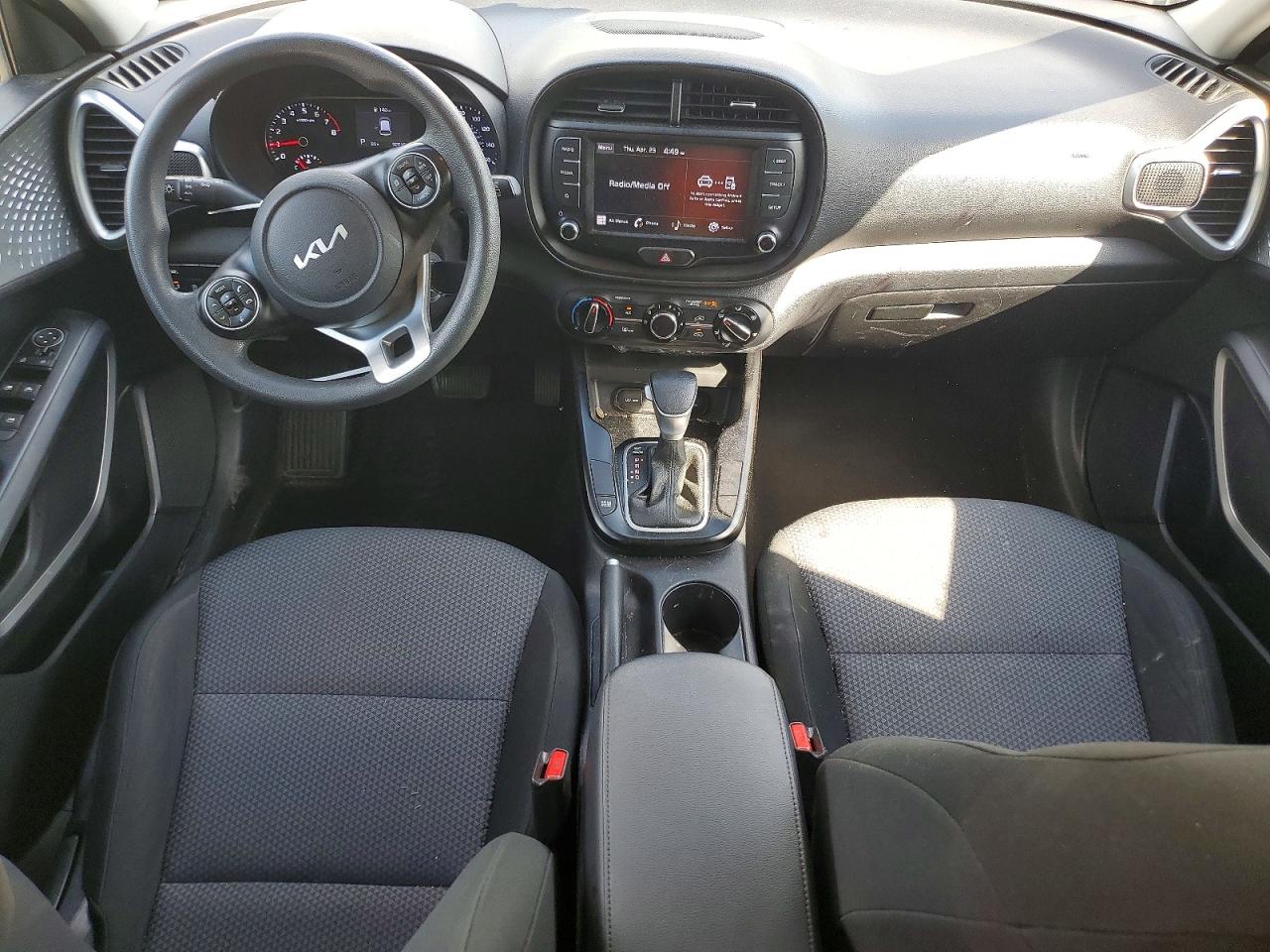 Kia Soul Lx