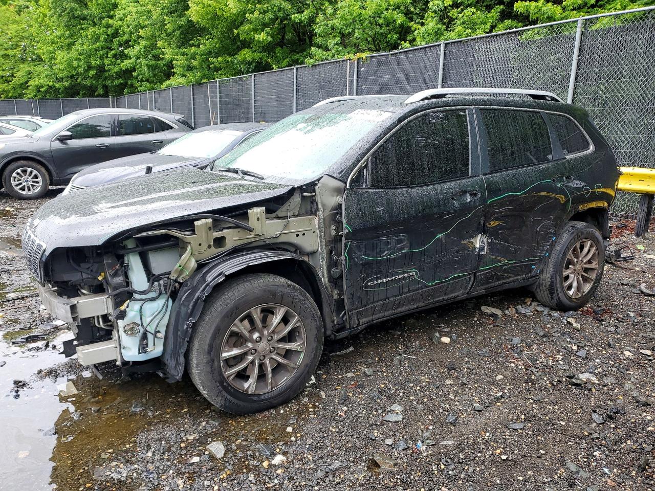 Salvage Jeep Grand Cherokee Image