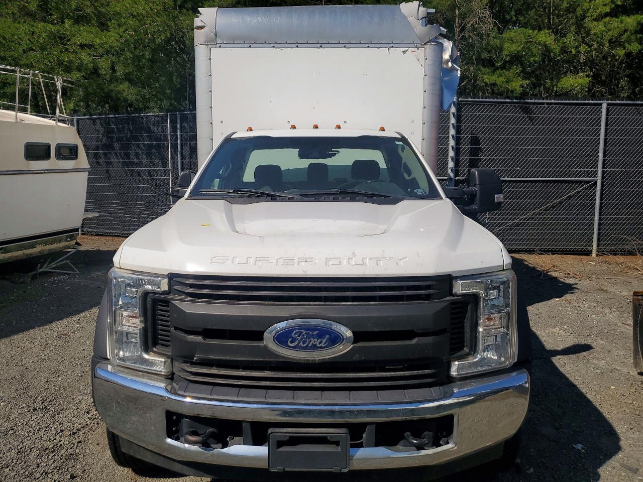 Ford F-450 Super Duty