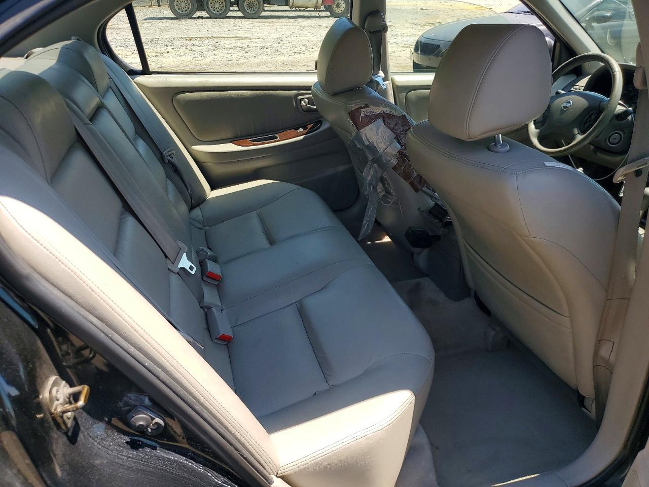 Nissan Maxima Gxe