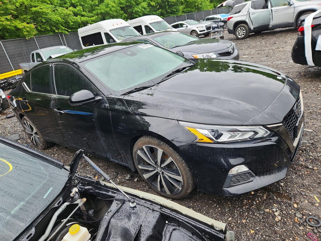 Nissan Altima Sr