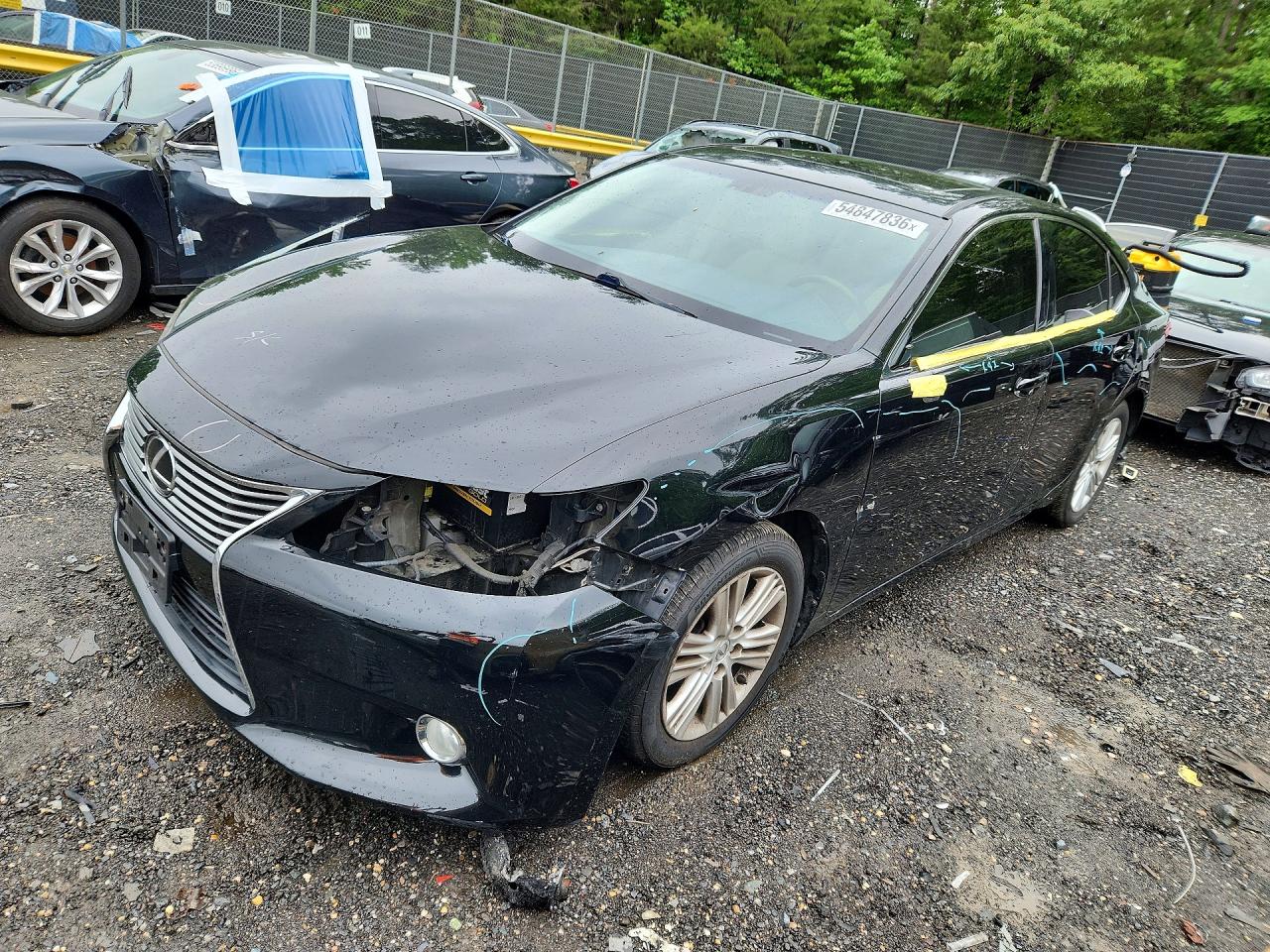 Salvage Lexus Es Image