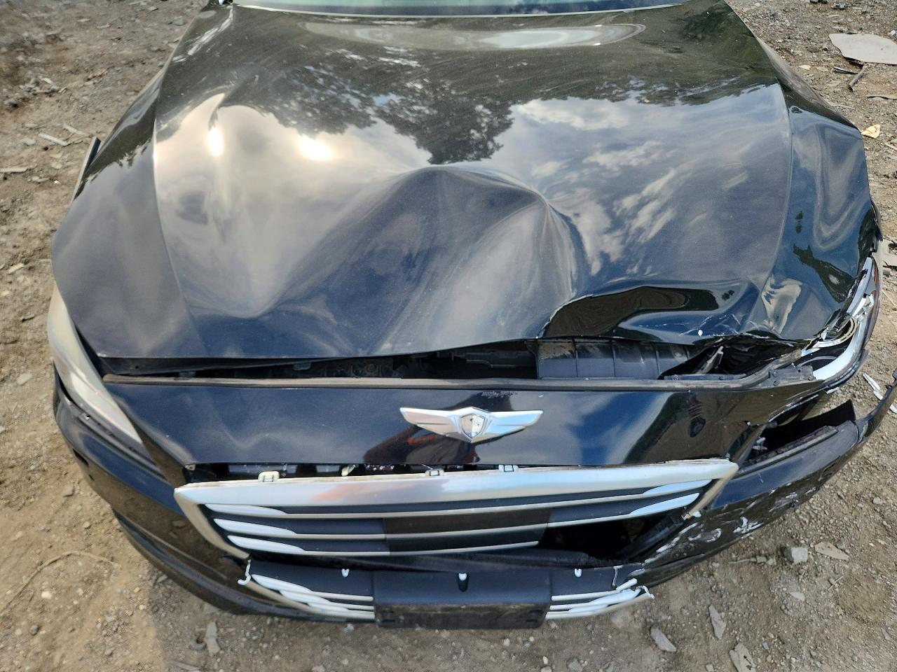 Hyundai Genesis 3.8l