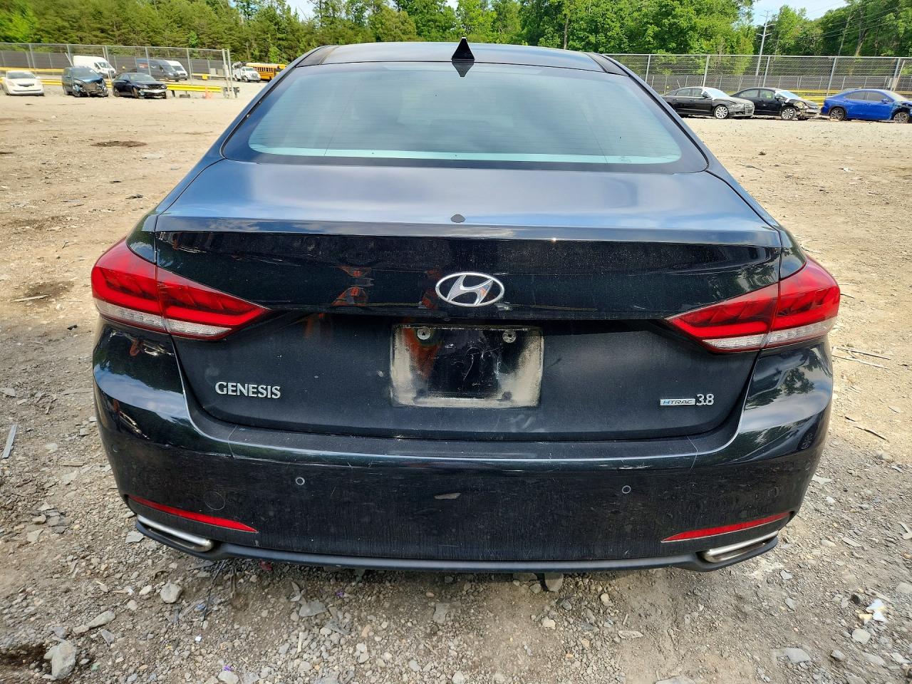 Hyundai Genesis 3.8l