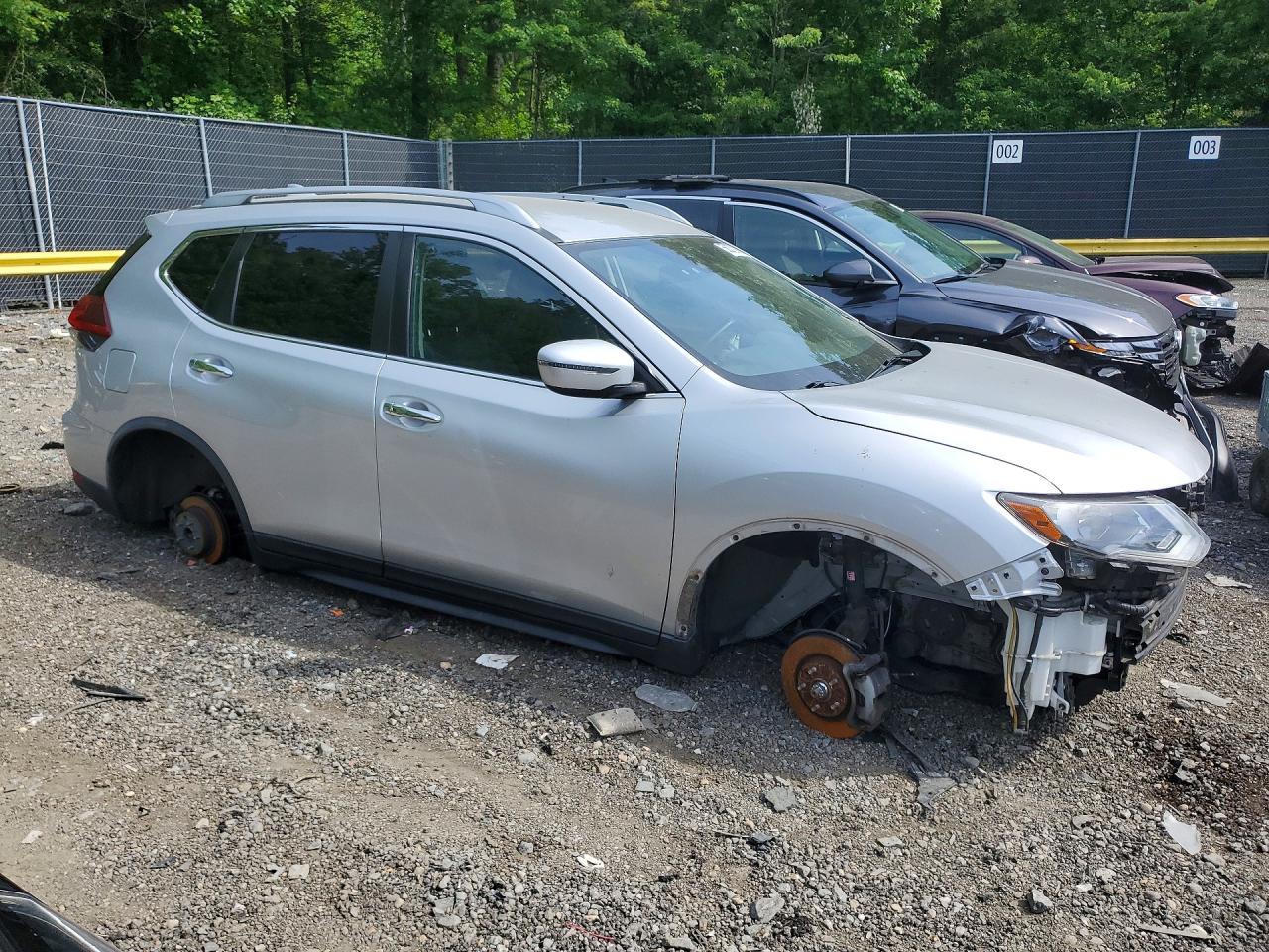 Nissan Rogue Sv