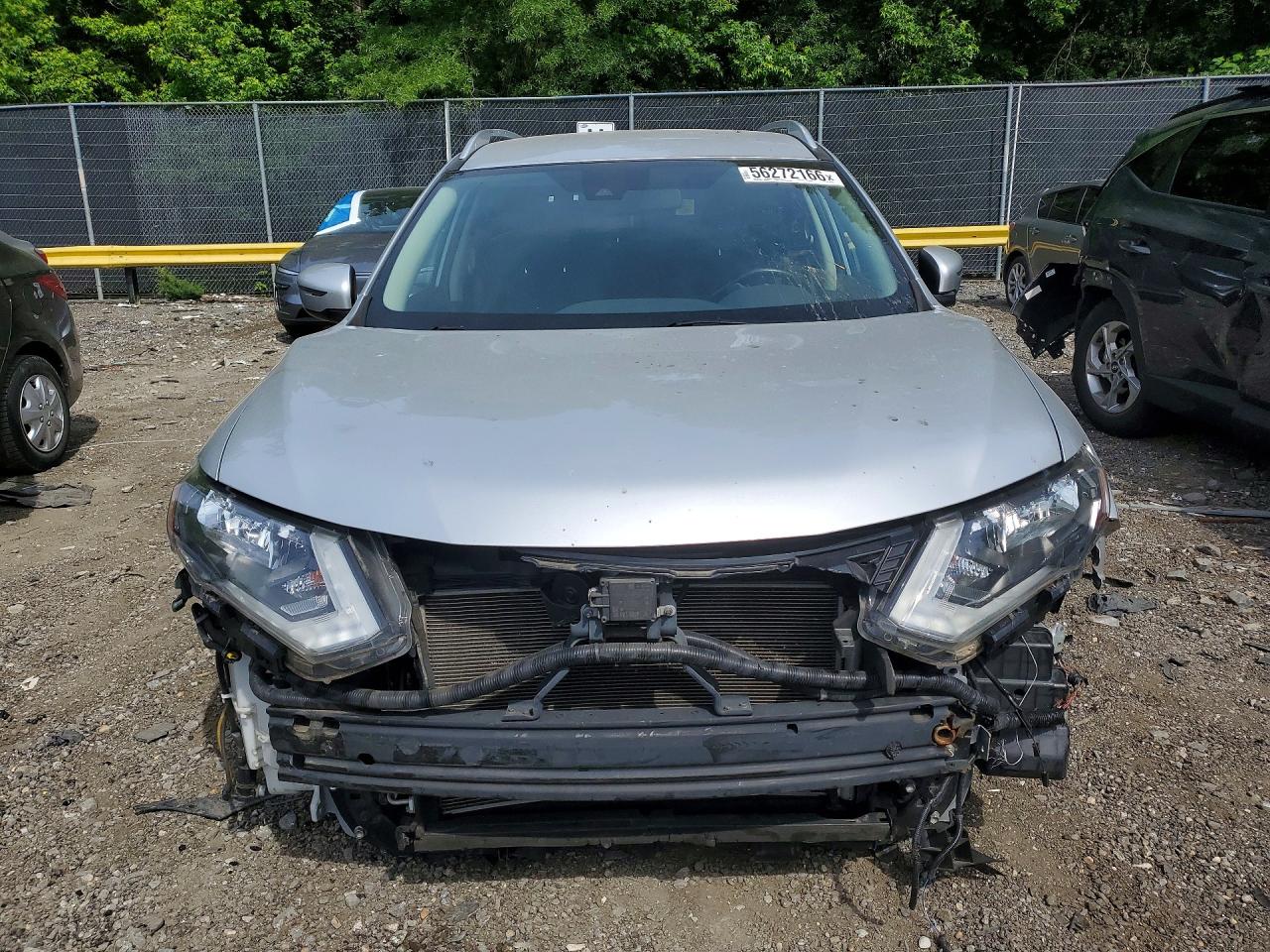 Nissan Rogue Sv
