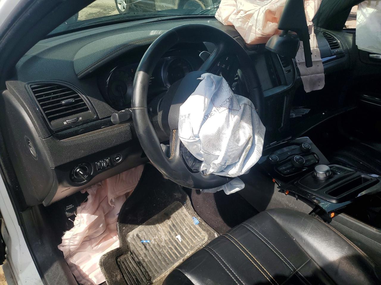 Chrysler 300 S