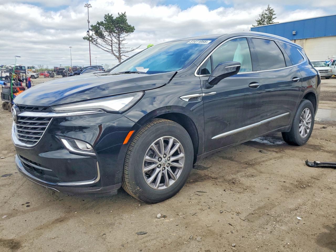 Salvage Buick Enclave Image