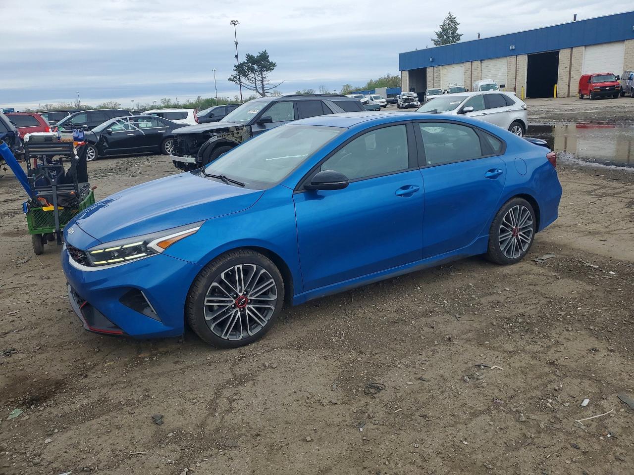 Salvage Kia Forte Image