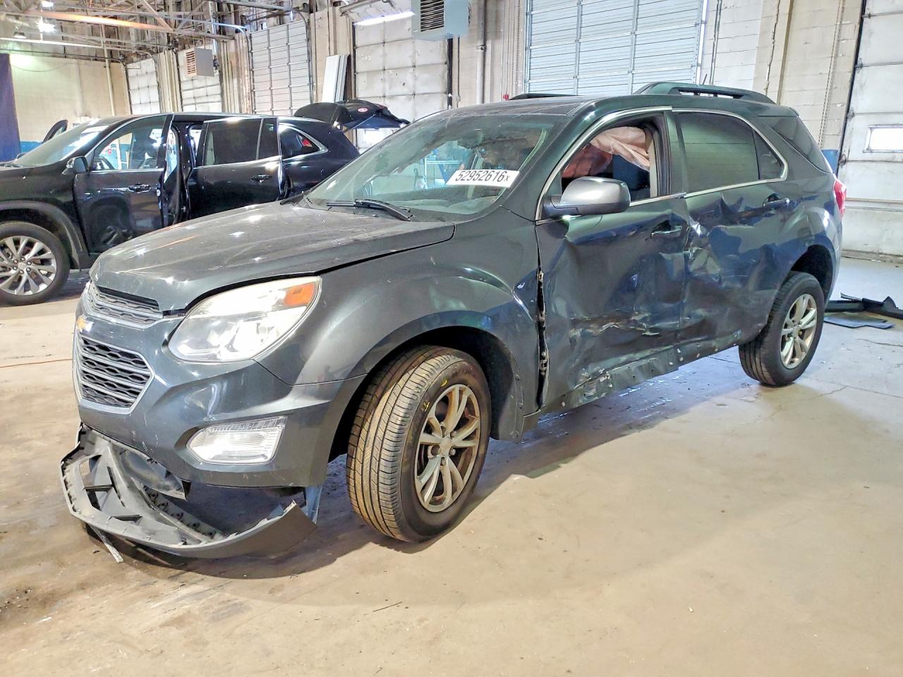 Salvage Chevrolet Equinox Image