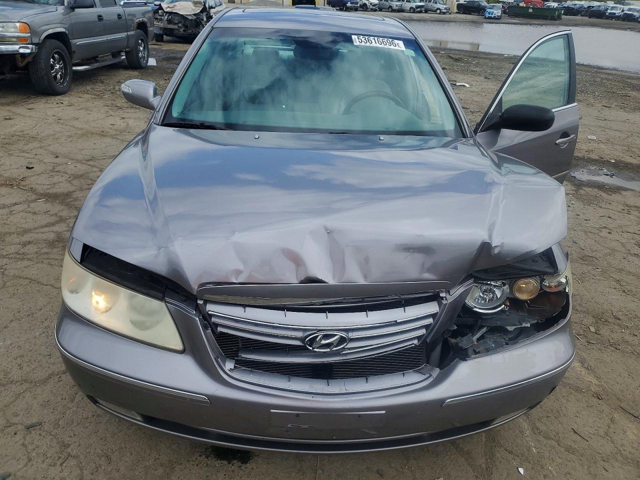 Hyundai Azera Se