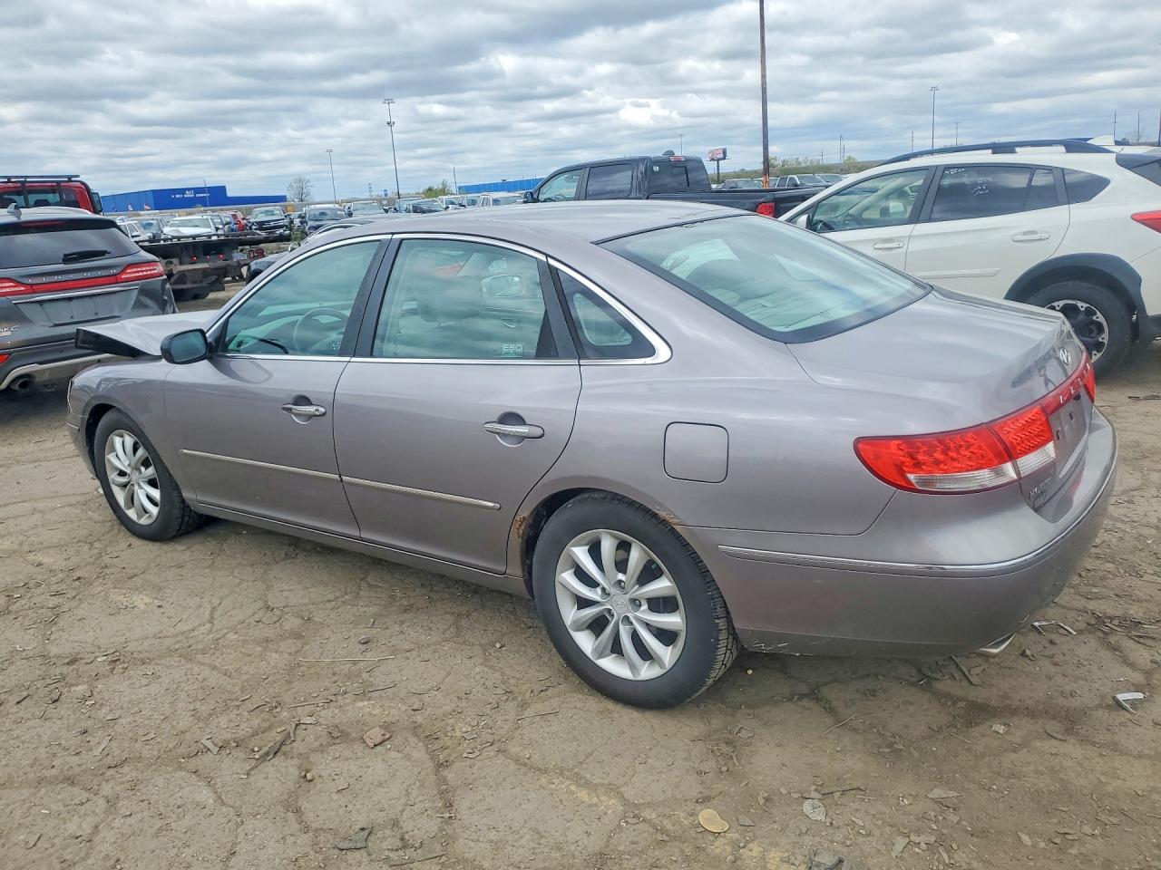 Hyundai Azera Se
