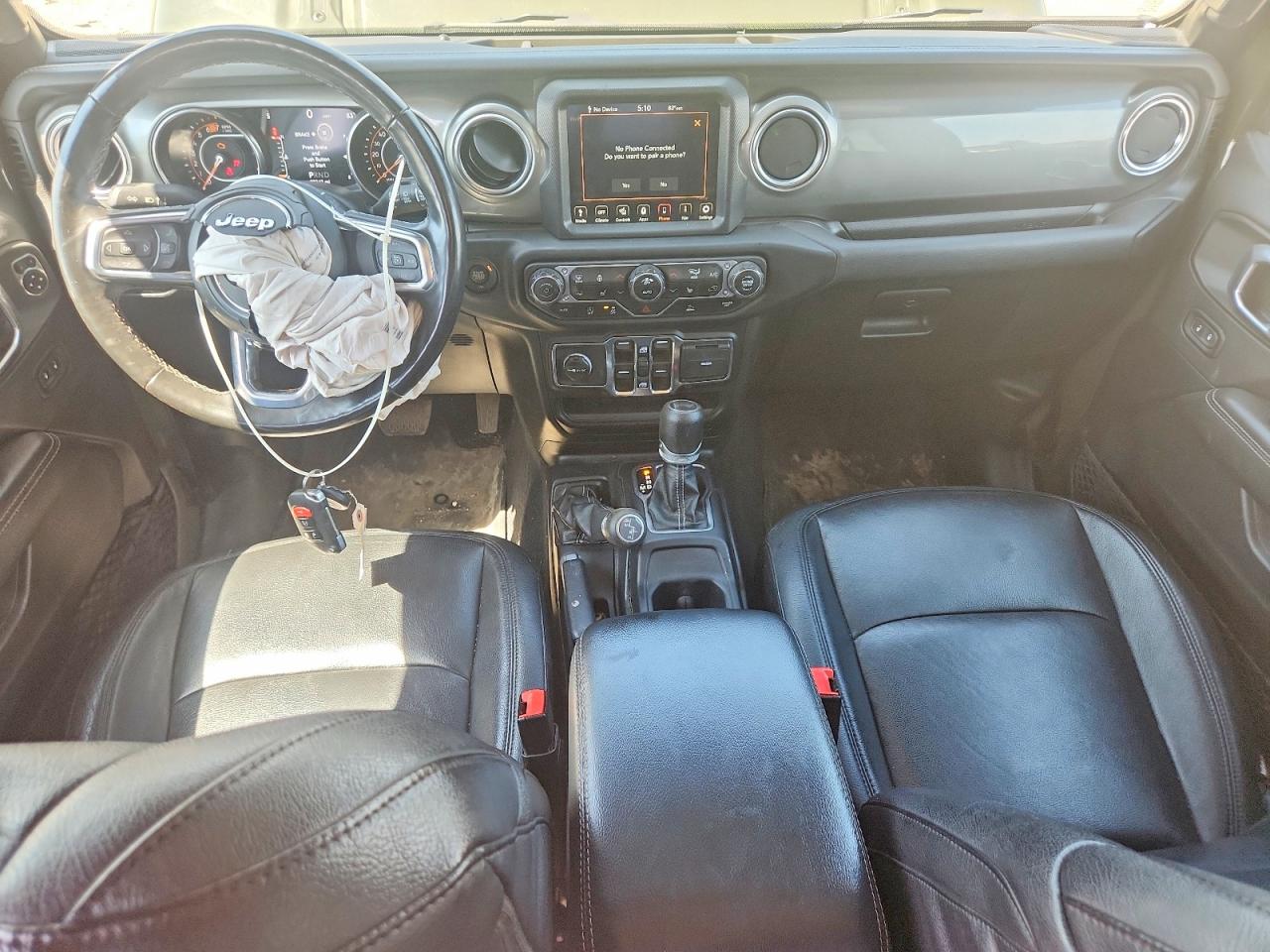 Jeep Wrangler Sahara