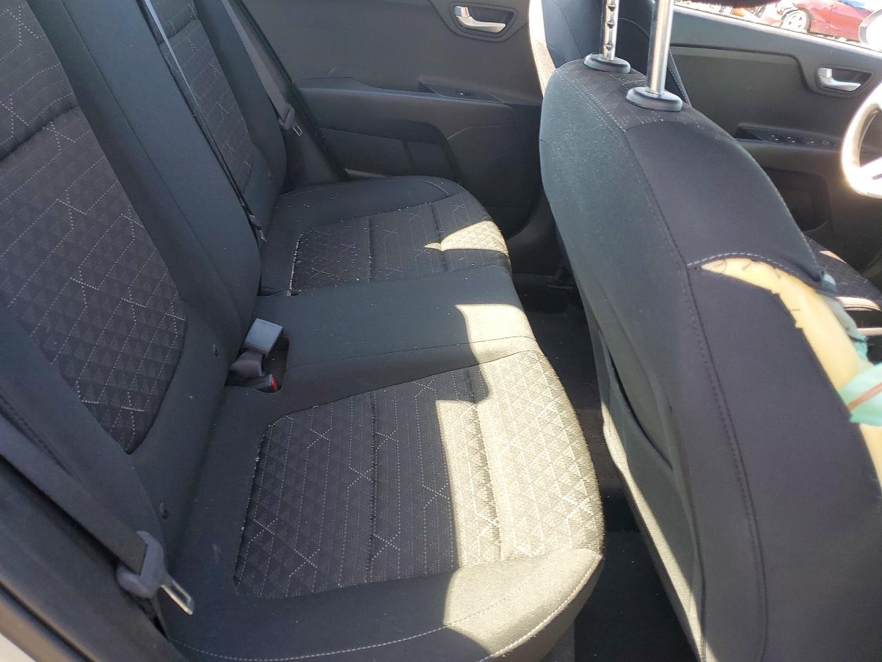Kia Rio Lx
