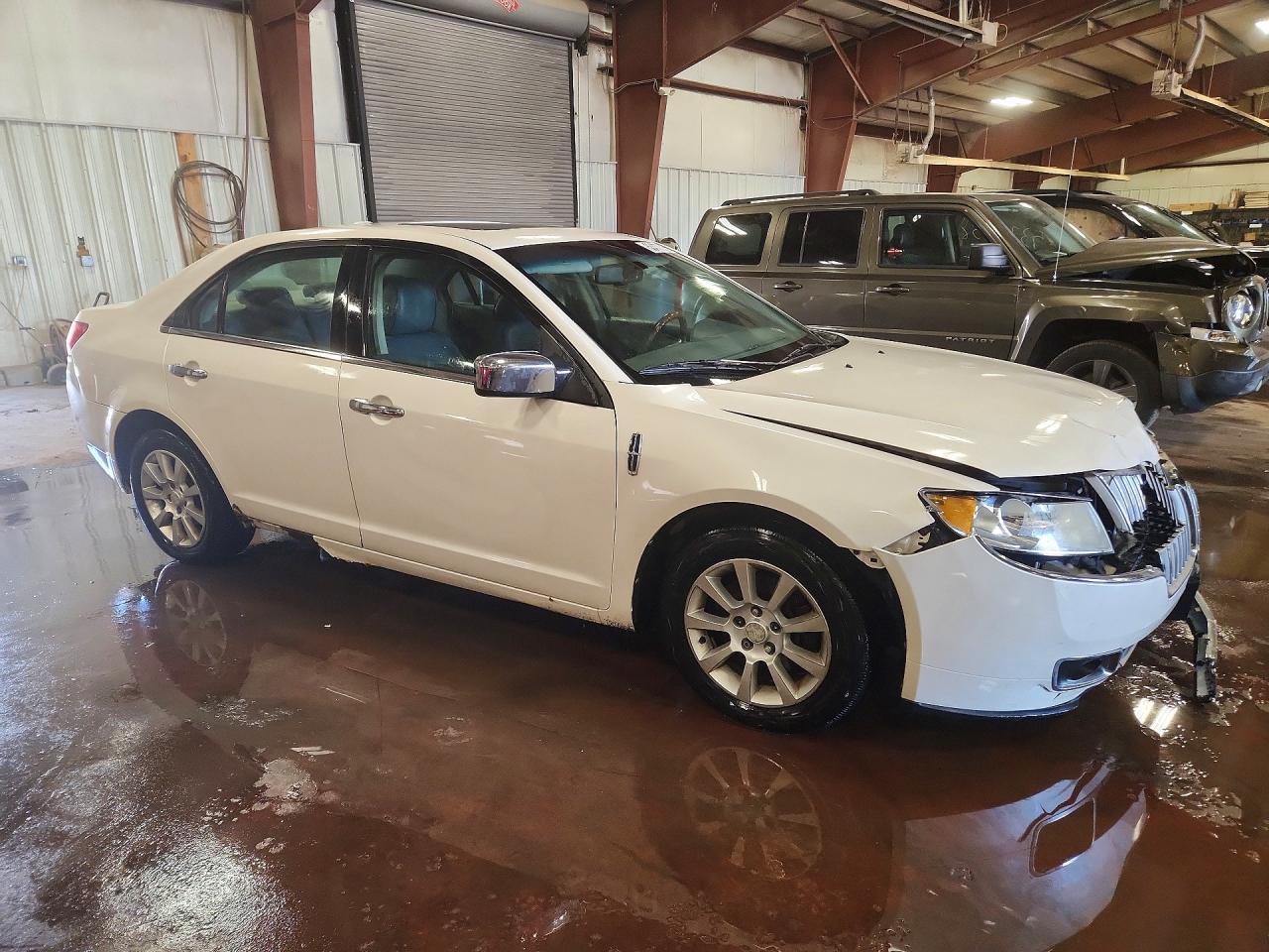 Lincoln MKZ