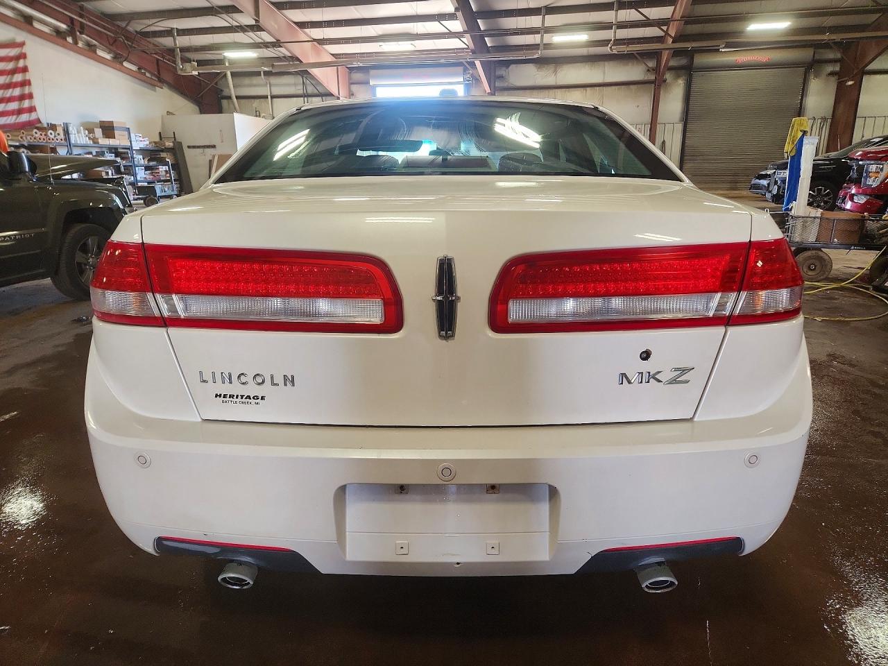 Lincoln MKZ