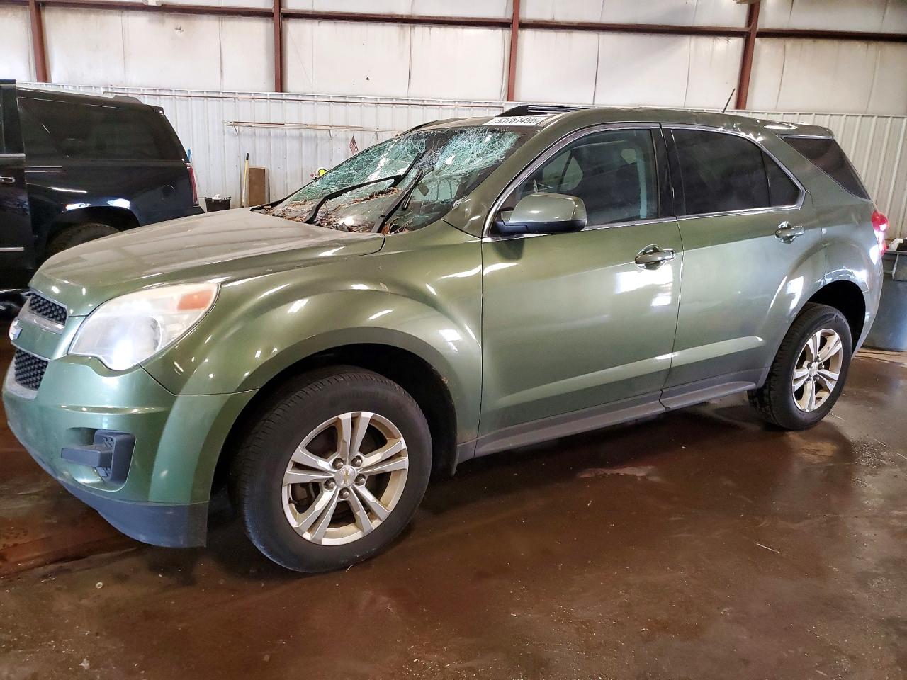 Salvage Chevrolet Equinox Image