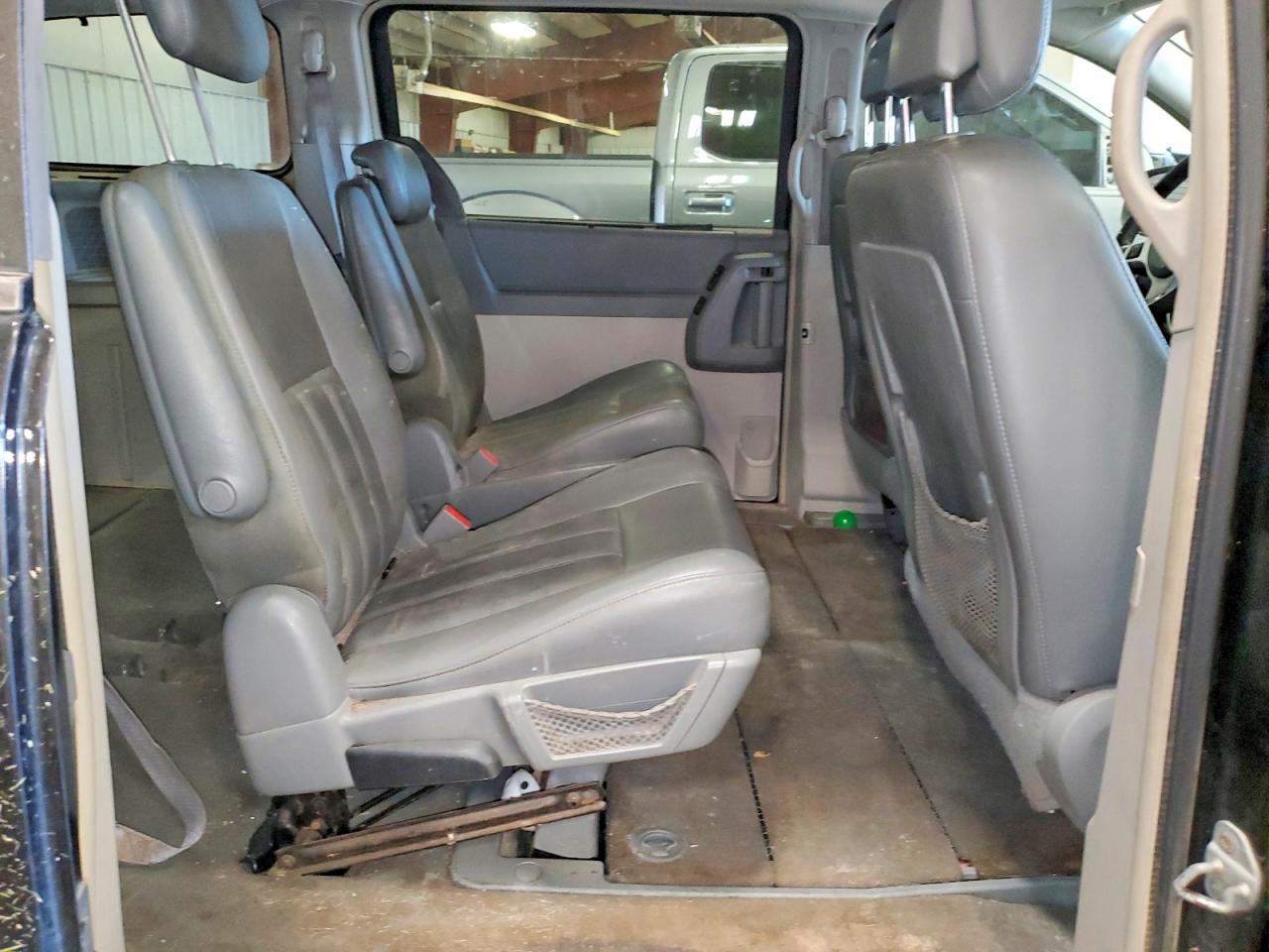 Chrysler Minivan Touring