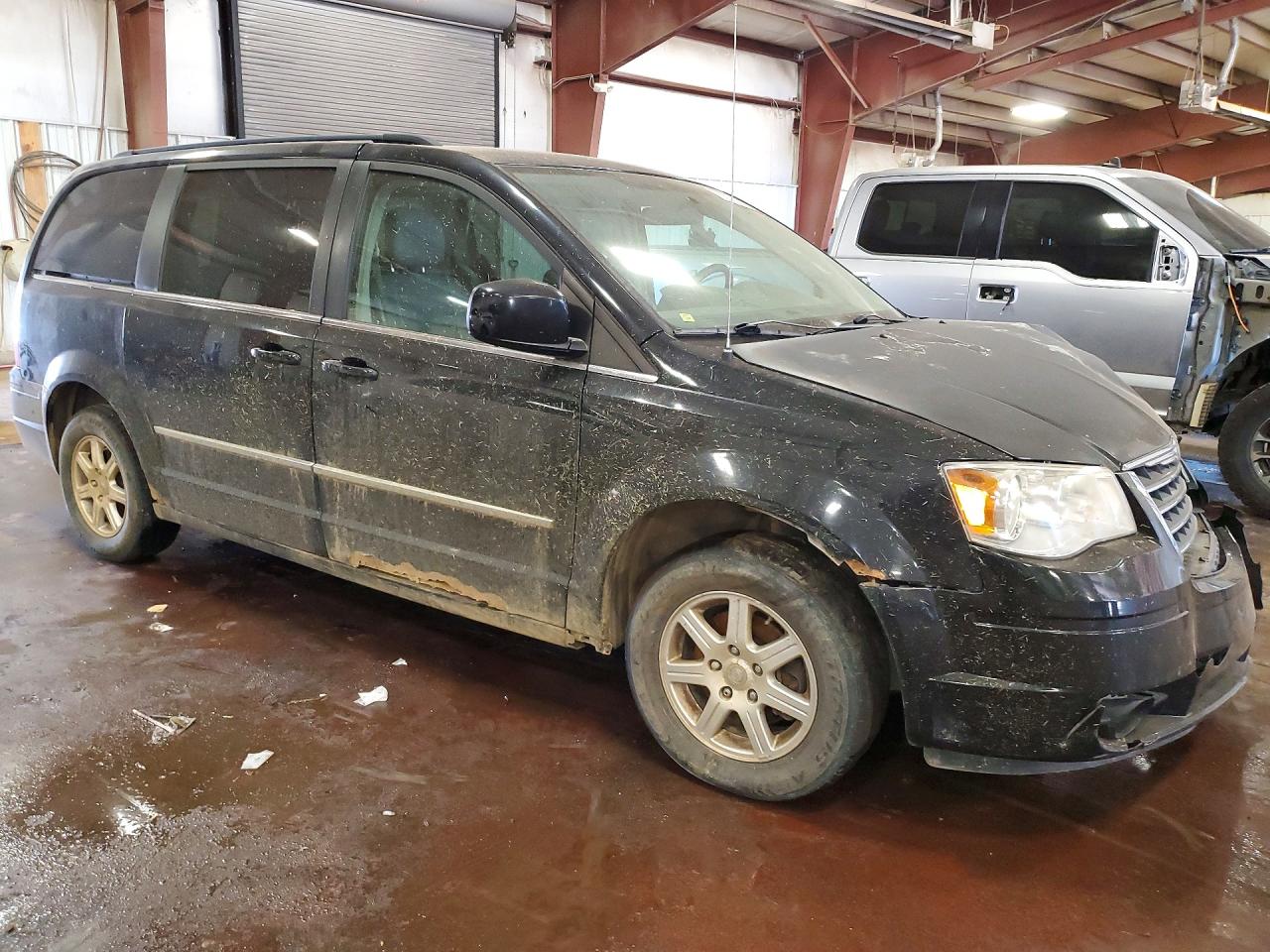 Chrysler Minivan Touring