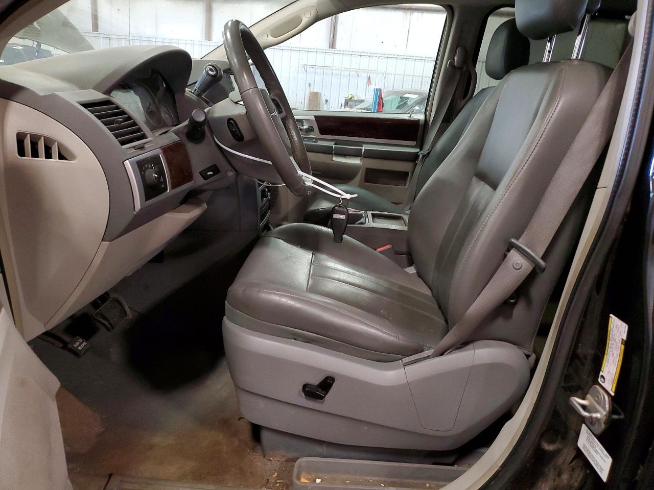 Chrysler Minivan Touring