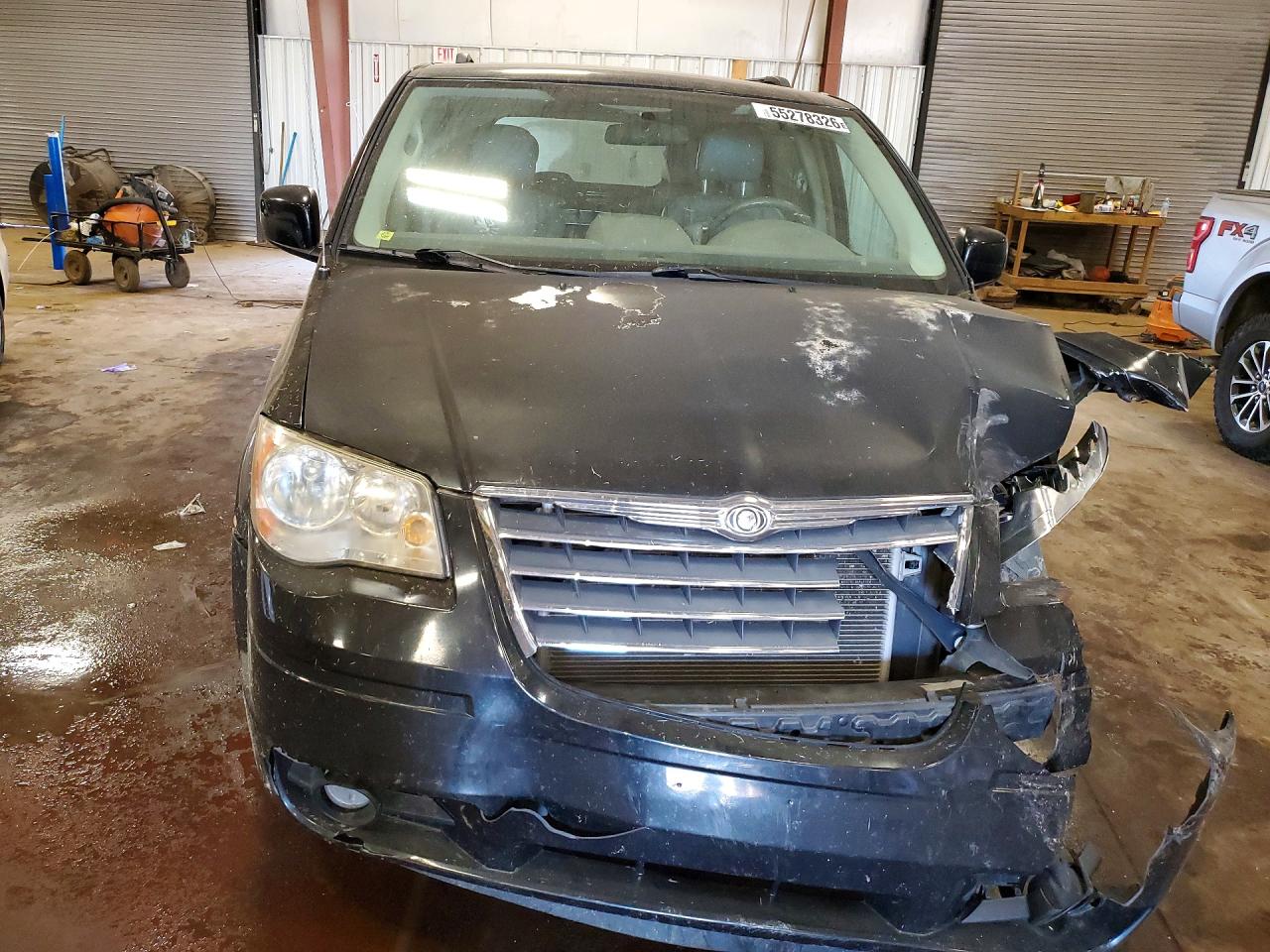 Chrysler Minivan Touring