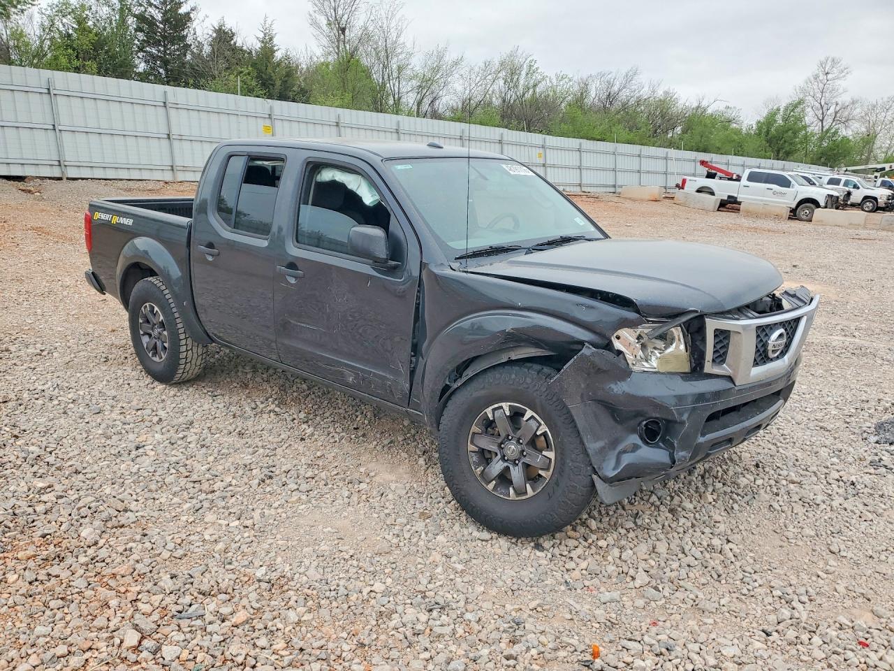 Nissan Frontier Desert Runner