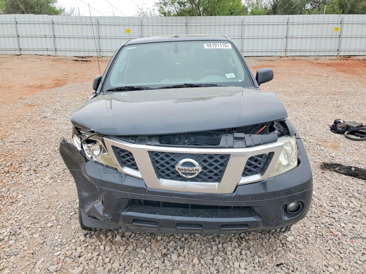 Nissan Frontier Desert Runner