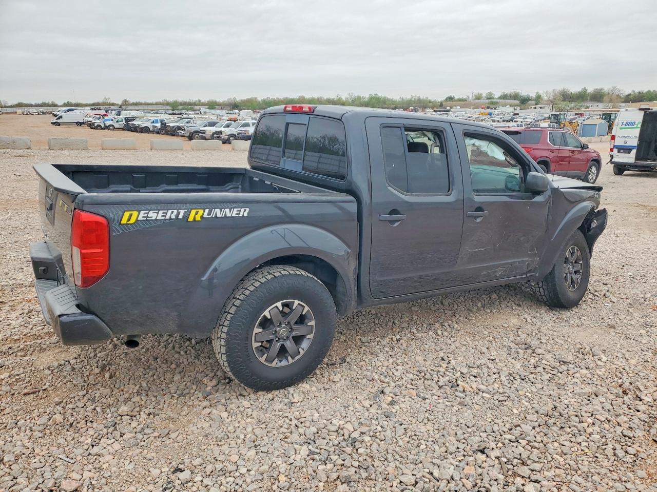 Nissan Frontier Desert Runner