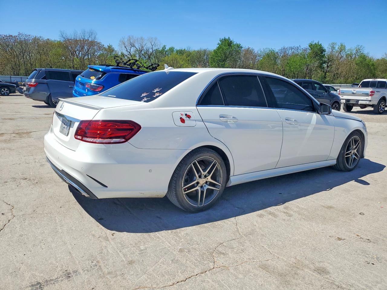 Mercedes-Benz E-Class 350