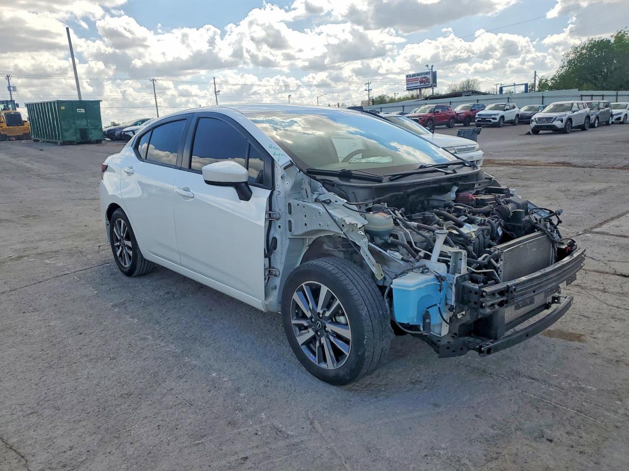 Nissan Versa Sv
