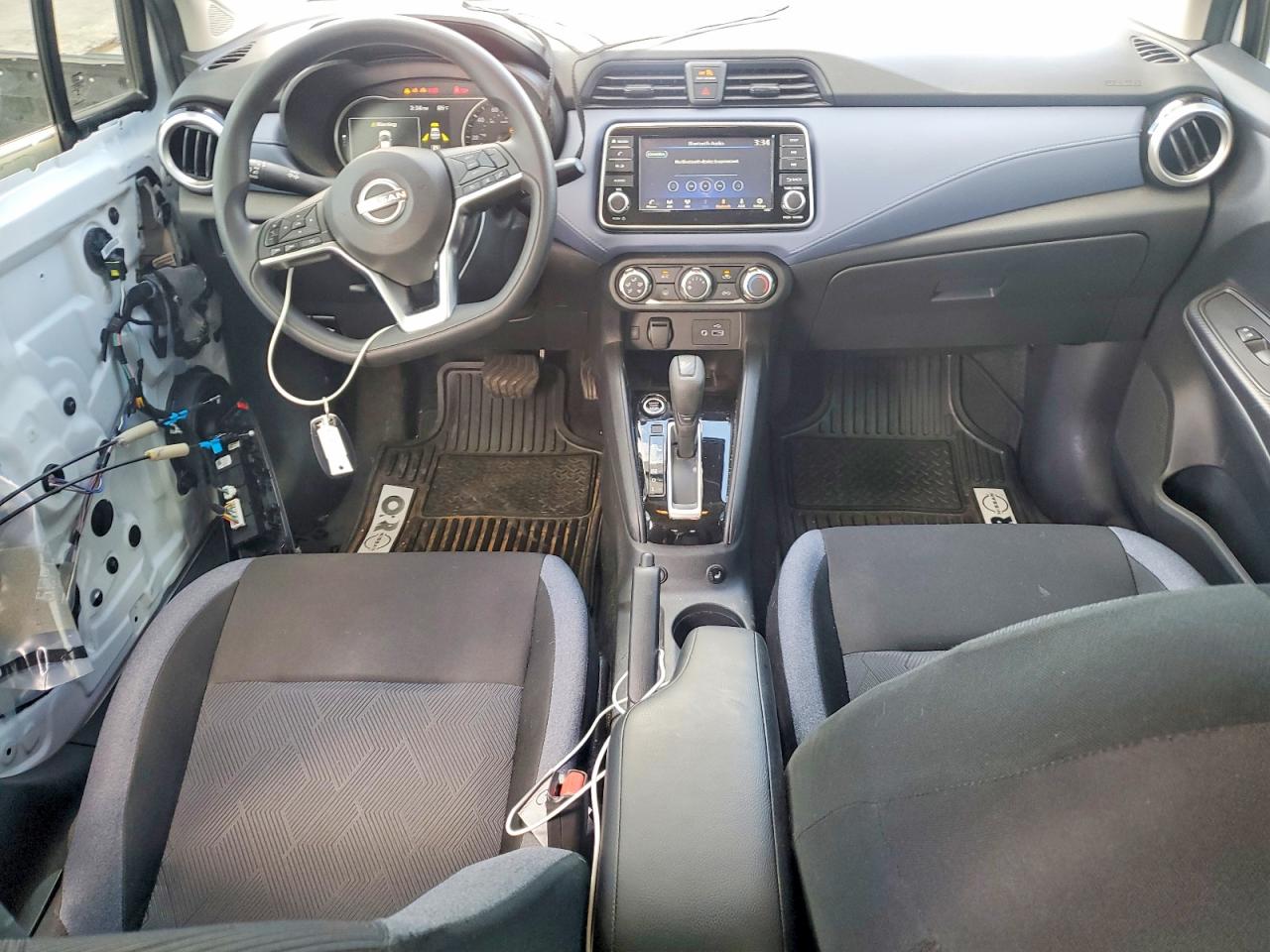 Nissan Versa Sv