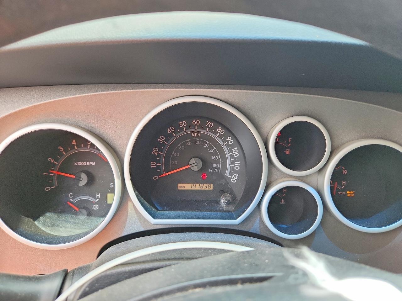 Toyota Tundra Crewmax Sr5