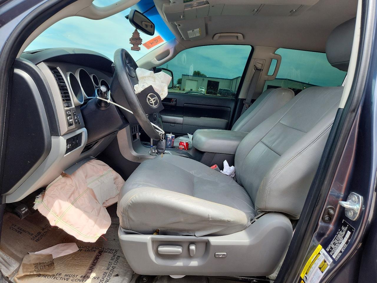 Toyota Tundra Crewmax Sr5