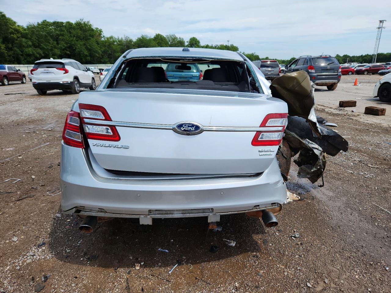Ford Taurus Sel