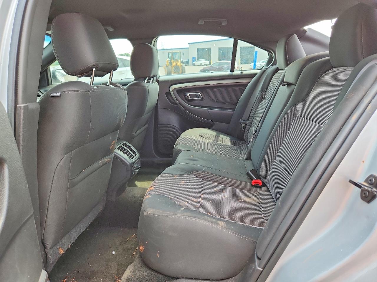 Ford Taurus Sel