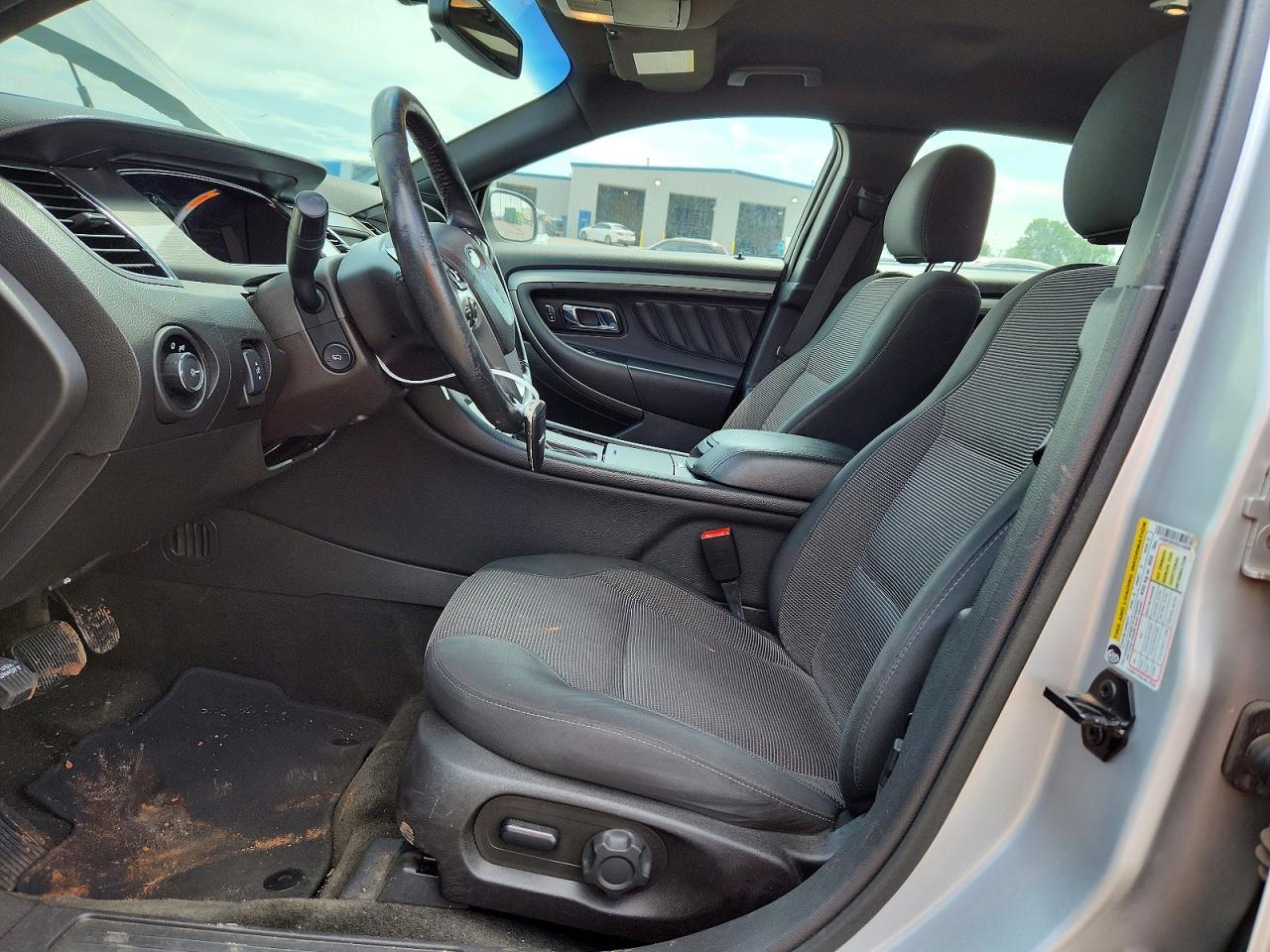 Ford Taurus Sel