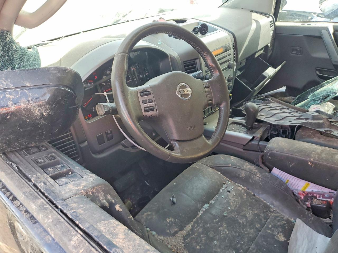 Nissan Armada Se