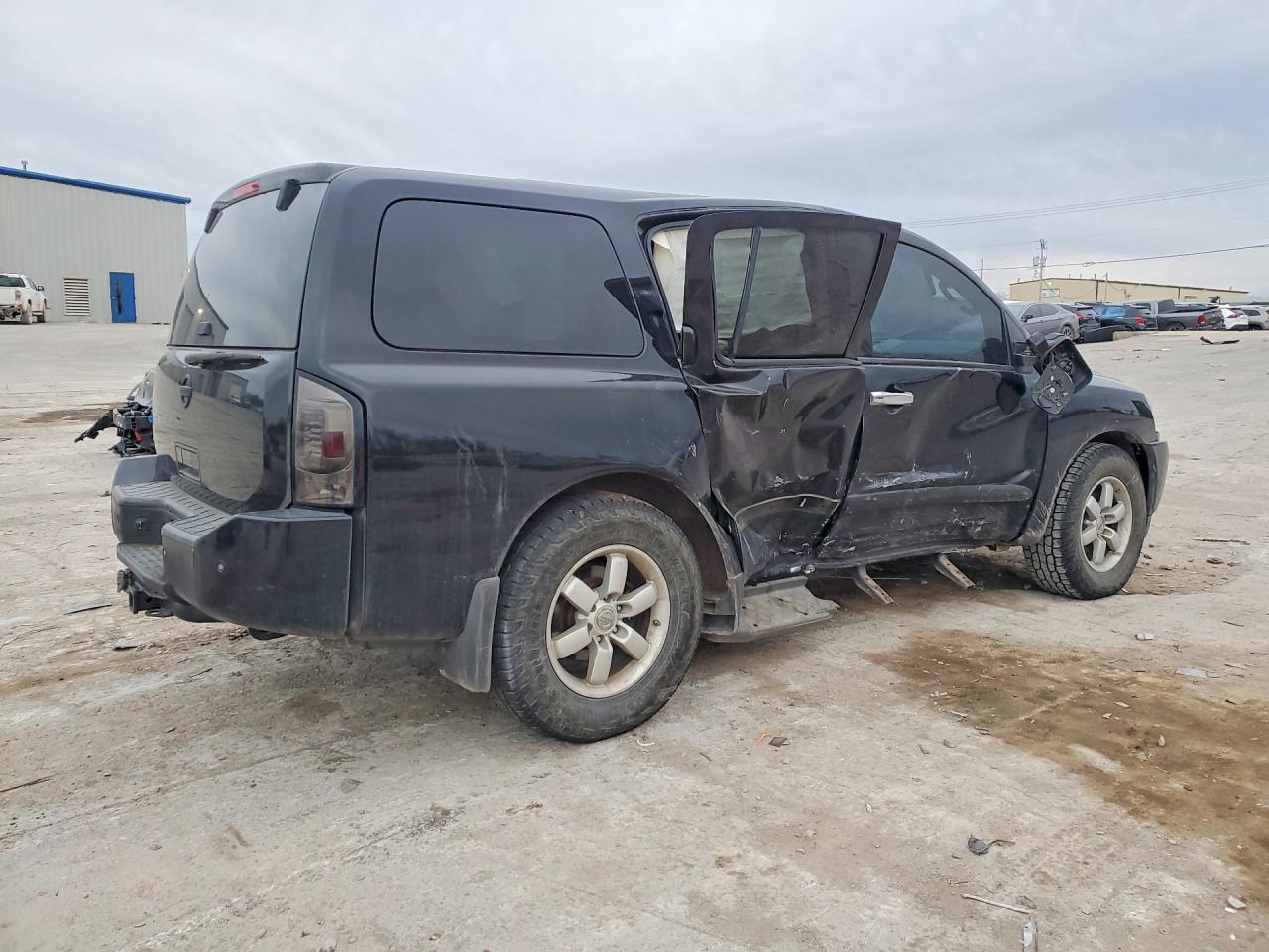Nissan Armada Se