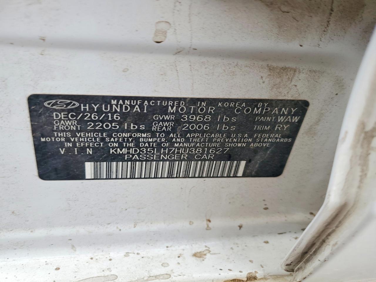 Hyundai ELANTRA