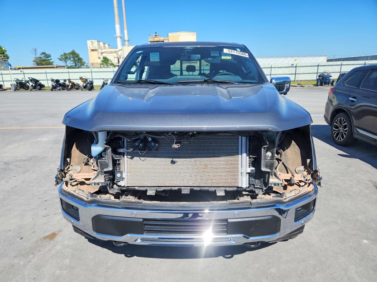 Ford F-150 Lariat