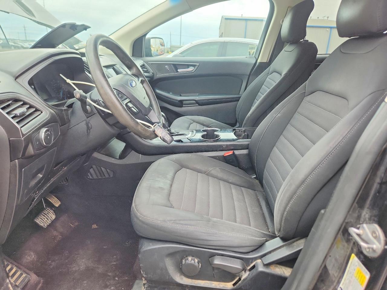 Ford Edge Se