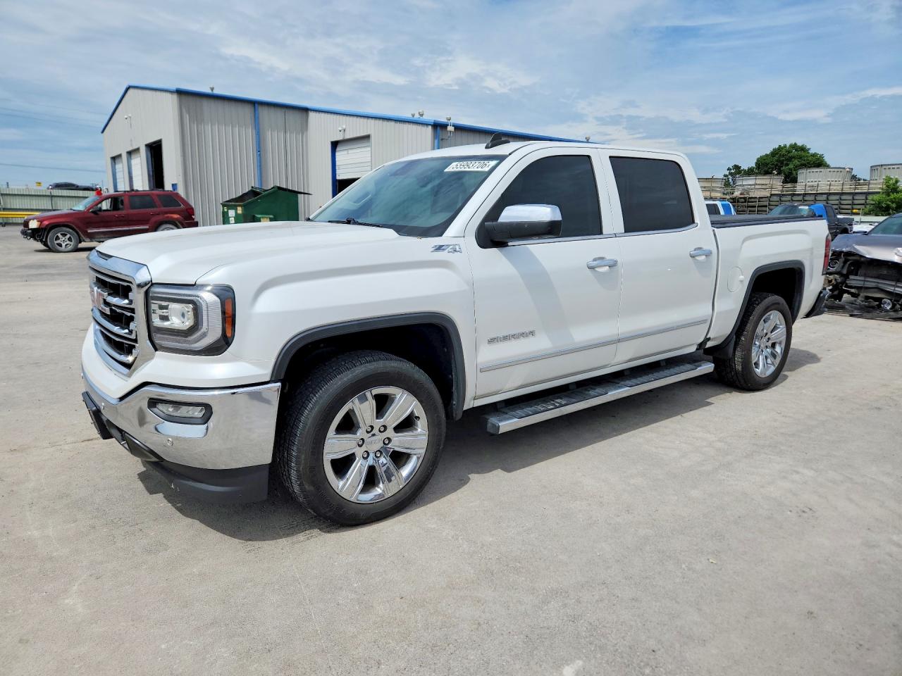 Salvage GMC Sierra Image