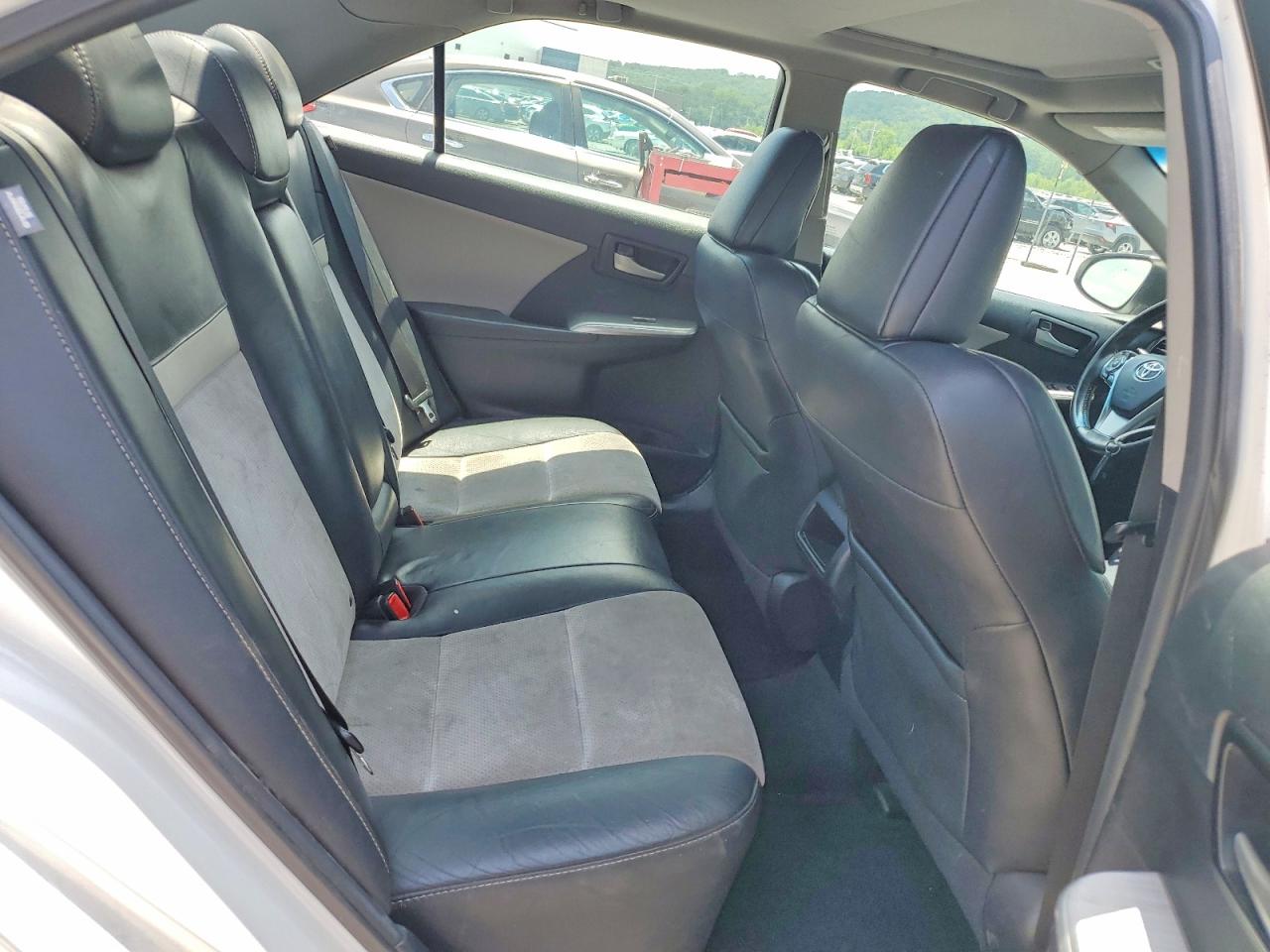 Toyota Camry Se